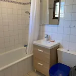 Maison, 2 Chambres, 400m De La Plage. Hébergement de vacances *