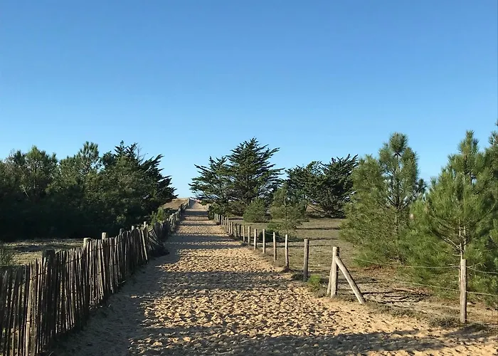 Maison, 2 Chambres, 400m De La Plage. Hébergement de vacances *